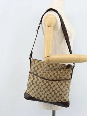 GUCCI GG Canvas Shoulder Bag Beige Silver 145857 Auth ka2886